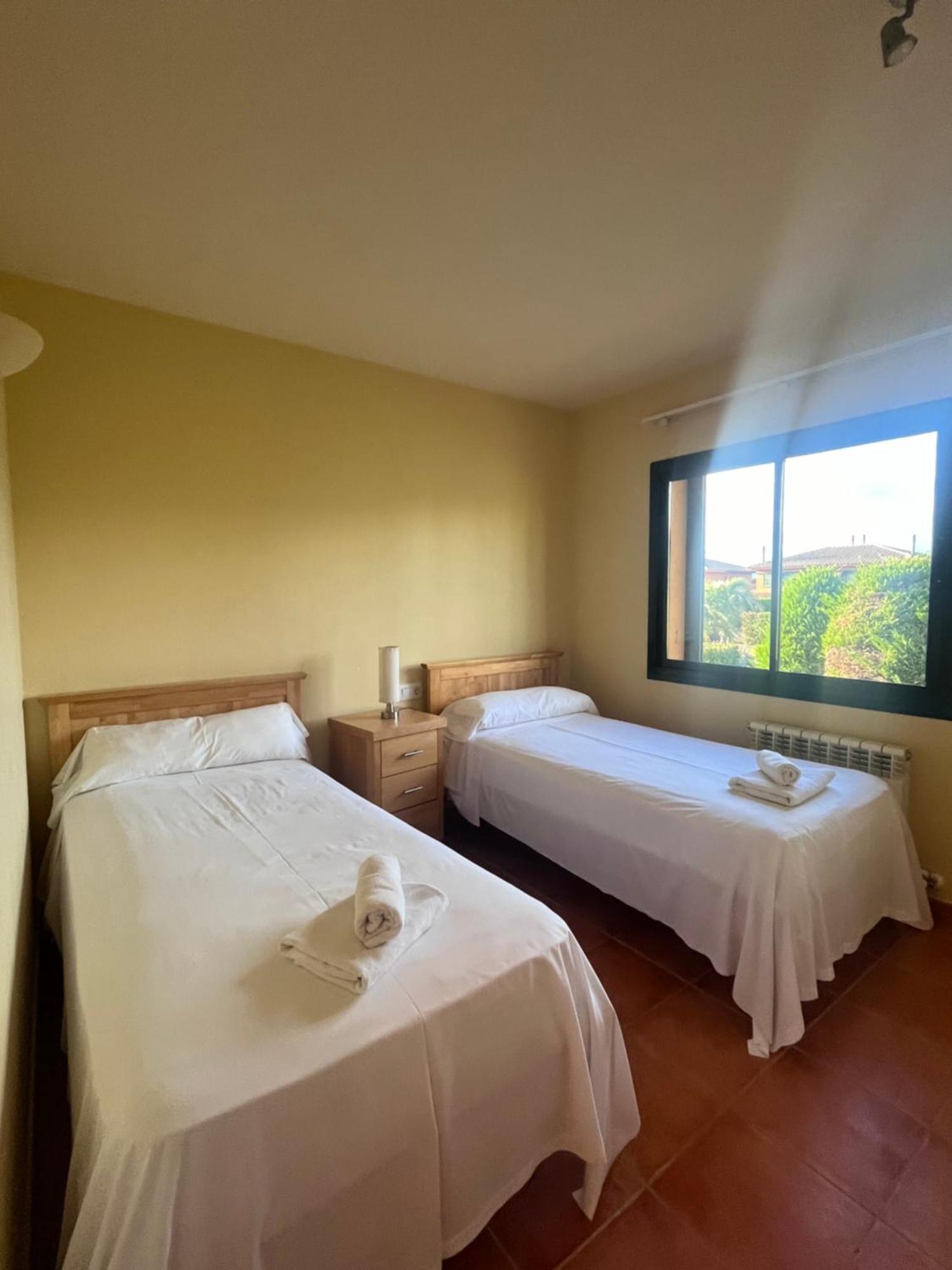 Villa Torremirona Resort Palmeras نافاتا المظهر الخارجي الصورة
